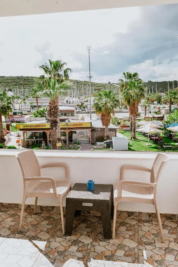 فندق مبيت وإفطار إزمير Pia Butik Otel Sigacik